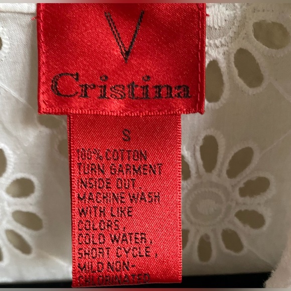 V Cristina embroidered eyelet fabric 100% cotton cover up - Picture 3 of 4